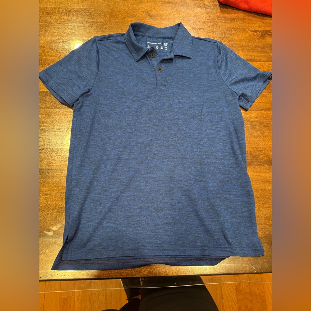 Abercrombie & Fitch Boys 13/14 Polo Shirt

Dark Blue / Heather Black